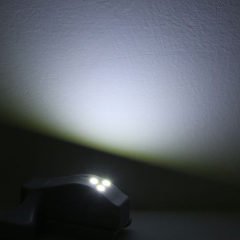 Lampe LED à charnière avec capteur, pour armoire de cuisine, placard, garde-robe, blanc (1/5)