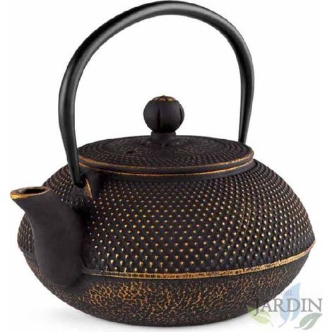Bollitore in ghisa (esterno in ottone sbalzato), con il tradizionale design giapponese Tetsubin. Capacità 800ml.