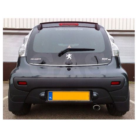 Peugeot 107 - Embellecedor cromado para el portón trasero (1/4)