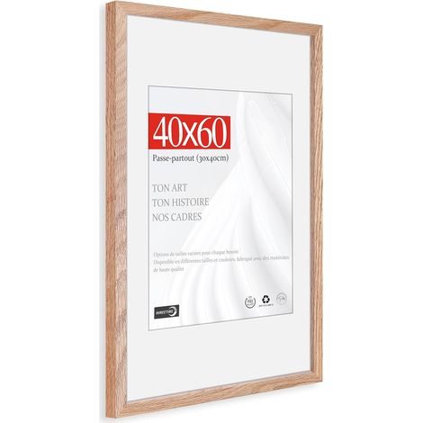Cadre Photo Bois Chêne 40x60cm,Cadre avec Verre Acrylique Transparent 40 x 60 cm,Grand Tableau 40x60 - Avec passe-partout -30x40 cm - À suspendre/à poser pour photos/affiches/collages (1/5)