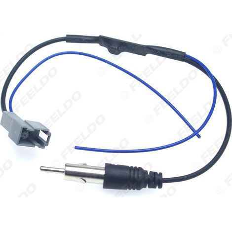 Câble de conversion d'antenne radio FM et prise d'antenne compatibles avec les systèmes de navigation DVD des véhicules Acura, Mazda, Suzuki et Subaru.