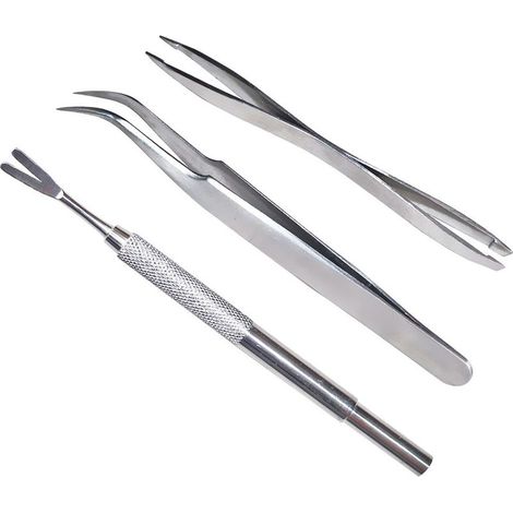 Ensemble de 3 outils en acier inoxydable pour le traitement des puces et des tiques chez les animaux de compagnie : fourchette, pince à épiler et pince pour chiens et chats. (1/5)