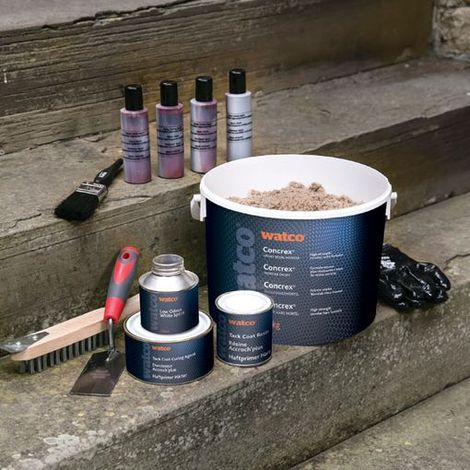 Watco Concrex Stufenreparatur-Set Kalttrocknend (10kg Concrex Carbon Fibre, 1x Haft-Primer 1m², Mischkelle, 250ml Terpetinersatz)