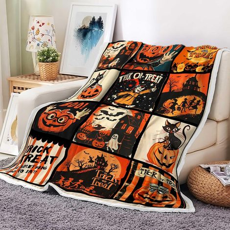 Plaid d'Halloween vintage – Motif chat noir gothique, citrouille et « Des bonbons ou un sort » –Couverture douce et confortable en polaire et flanelle – Décoration pour salon et chambre (1/5)