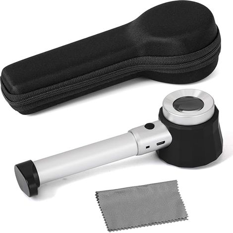 Integrierte 10-fache LED-Lichtlupe mit Messskala zur Schmuck- und Dokumentenidentifizierung.