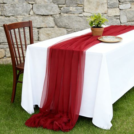 Chemin de table en tulle transparent bordeaux 75x300 cm - Décoration romantique pour mariage et anniversaire (1/5)