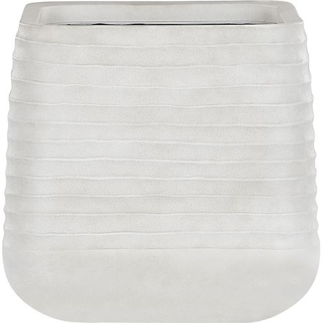 Maceta grande de poli resina color blancuzco jardín al aire libre cuadrada 50 x 49 cm resistente rayos UV Parikia (1/5)