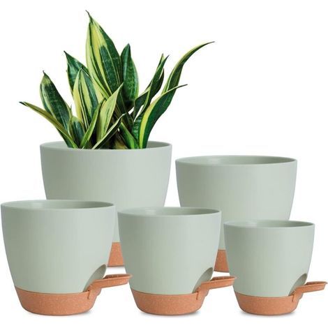 5-Piece Plastic Flower Pots, Self-Watering Planters with Drainage Hole, 7/6.5/6/5.5/5 inches, Green (1/5)