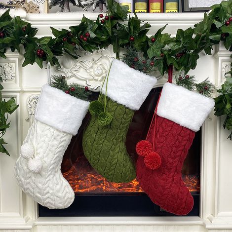 Weihnachtsstrümpfe zur Christbaumdekoration, rot + grün + weiß (1/4)