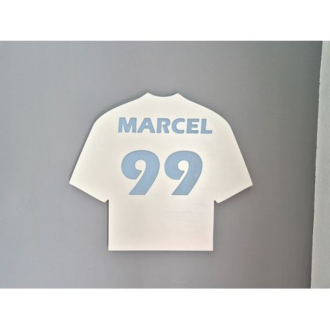 Fußballtrikot mit Nummer und Name, MDF 18 mm, personalisiert (1/5)