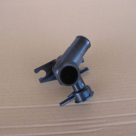 25329-F9100 is a T-shaped water pipe fitting for the water tank inlet of Hyundai Kia Verna. (1/5)