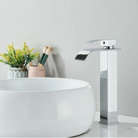 Robinet Salle de Bain Design Moderne de Cascade Robinet Lavabo Chromé Conception de Corps en Métal Durable Supérieure Eau Chaude et Froide Réglable (1/5)