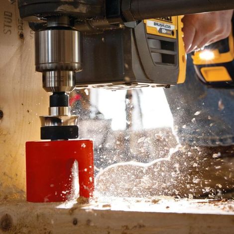 Sega a tazza bimetallica da 28 mm, punta da trapano bimetallica HSS M42 con punta di centraggio per forature pesanti in ferro, alluminio, legno, cartongesso, tubi, pannelli di fibra, rossa (1/5)