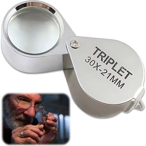 Loupe de poche pliable en métal 30x pour bijoux, pièces de monnaie et timbres, idéale pour les documents scientifiques, les diamants et autres objets de joaillerie. (1/5)