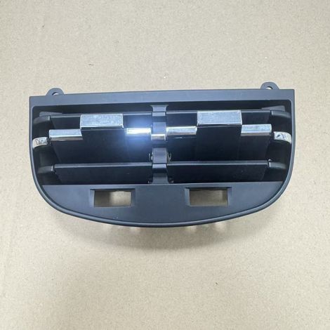 Suitable for Maserati Quattroporte rear air conditioning vent panel 670011357-C (1/5)