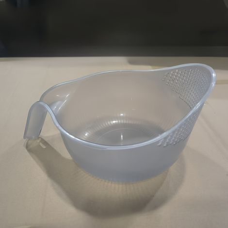 Panier de nettoyage et de filtration multifonctionnel - Doté d'une poignée, ce panier en plastique innovant est conçu pour les fruits et légumes (1/5)