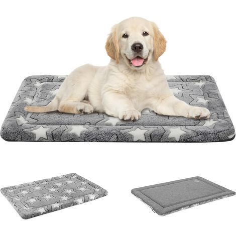 Reversible Warm and Cool Washable Cage Mat with Star Pattern for Small, Medium, and Large Dogs (1/5)