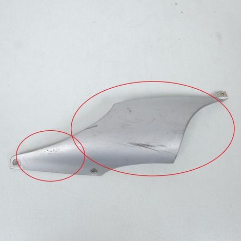 [PRODUIT D'OCCASION] Sabot bas de caisse gauche pour scooter Aprilia Gulliver 50 (1/5)