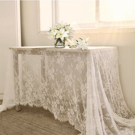 Mantel rectangular de encaje de 150x300 cm - Blanco para una elegante decoración de mesa. (1/4)