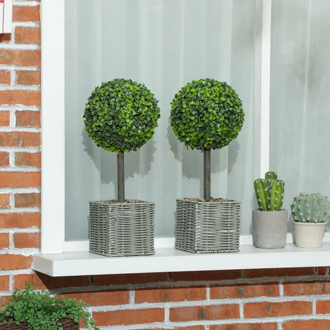 Lot de 2 plantes artificielles décoratives. boules de buis artificiel 50 cm avec pot en plastique tressé et galets. vert