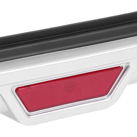 Modifikation des Honda City (Modelljahre 2015–2017): Heckdiffusor mit vier zweifarbigen Auspuffendrohren (übergroß) (1/5)