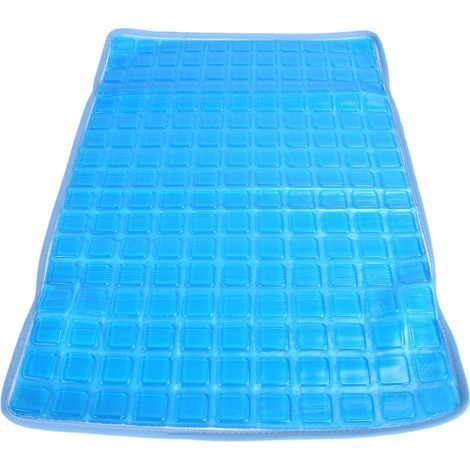 Tapis rafraîchissant sans gel pour animaux, flexible et portable, parfait pour canapé et voiture en été (1/5)