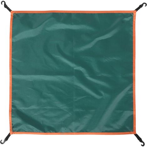 Les tentes de camping, équipées de toiles résistantes, imperméables et résistantes à la pluie, sont l'accessoire idéal pour le camping en plein air. (1/5)