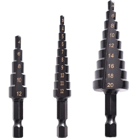Set mit 3 M35 HSS-Spiralbohrern mit Nut – Bohren und Aufbohren von Löchern in Holz, Metall und Kunststoff – Titan (1/5)