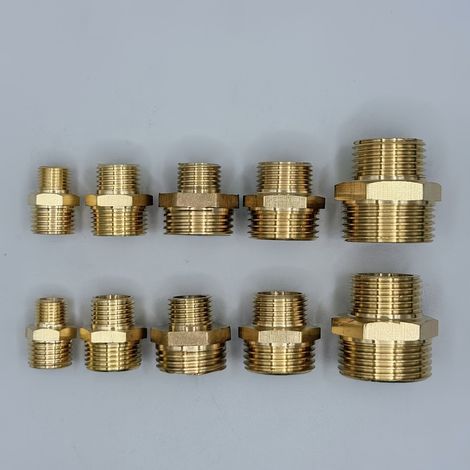 Lot de 10 Raccords en Laiton à Double Filetage Externe – Raccords de Tuyauterie Métalliques Compatibles Normes Européennes et Américaines (1/4)