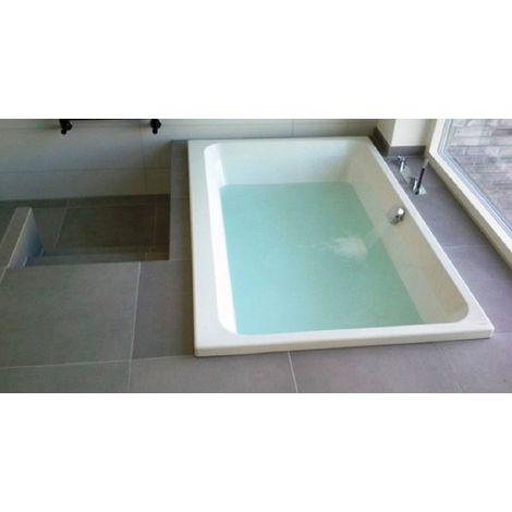 Baignoire duo acrylique 180x120 cm – Surface non poreuse – Capacité 335 L – Pieds réglables 11-17 cm – Blanc – Riho (1/5)