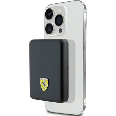 Ferrari Powerbank FEPB5MNCAK 15W 5000mAh schwarz/schwarzes Metalllogo MagSafe (1/5)
