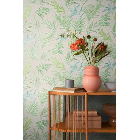 Papier peint intissé feuille et palmier aux tons vert et blanc - 10,05 x 0,53 m - collection Cosmopolitan (1/5)