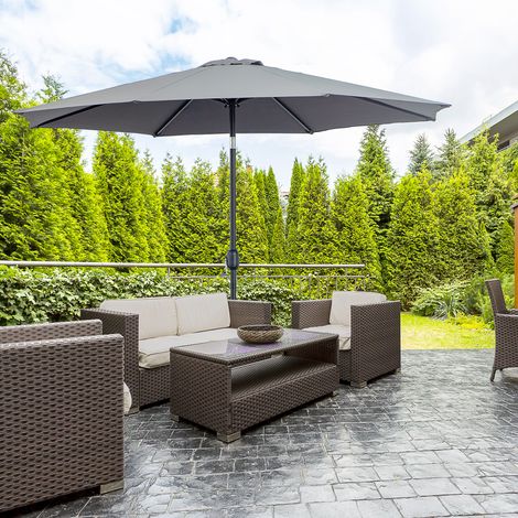 Ombrellone da giardino Outsunny Ø295x250 cm con manovella, ombrellone da esterno con meccanismo di inclinazione e palo in metallo staccabile per terrazza, piscina, patio, grigio scuro