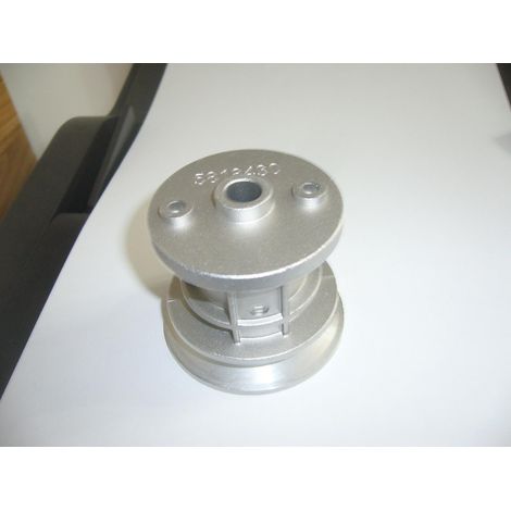 MOZZO PORTALAME SUPPORTO LAMA  RASAERBA TAGLIAERBA JONSERED HUSQVARNA 581843001