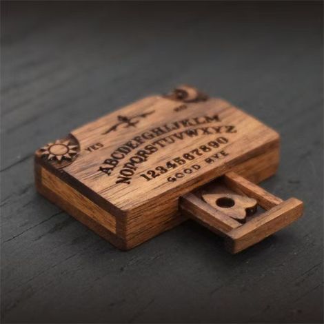 Planche spirituelle miniature best-seller avec tiroir - Tiroir en bois en forme de cœur