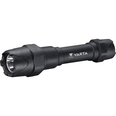 Varta – Lampe torche indestructible 350 lumens – Construction robuste pour chantiers humides – Résiste aux chutes jusqu'à 9m – Piles incluses