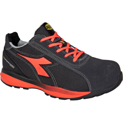 Chaussures de sécurité basses GLOVE HYPER LOW S1PS FO HRO SR ESD grises DIADORA - 183044 75070 44