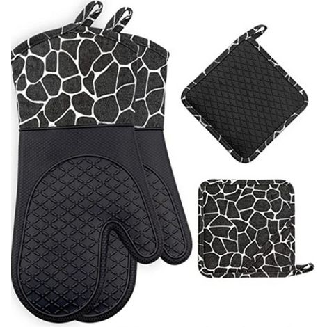 Ensemble de quatre maniques et gants de cuisine noirs, résistants à la chaleur jusqu'à 260 °C, antidérapants pour griller. (1/5)