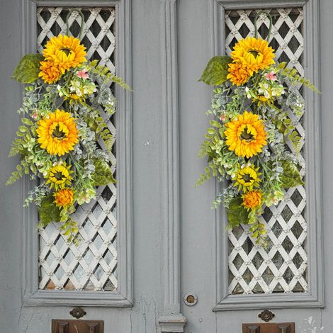Guirlande Printanière - Couronne Fleurie en Plastique Résistant - Pour Porte Jardin Salon Extérieur Intérieur - Diamètre 30 cm - 1 Pièce