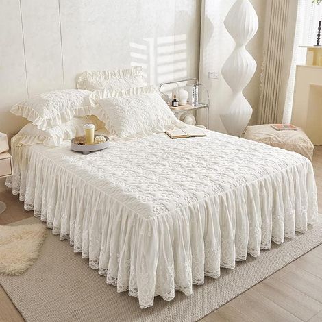 Couvre-lit matelassé en coton brocart à motif fleuri et jupe à volants en dentelle 180 x 200 x 40 cm, Beige