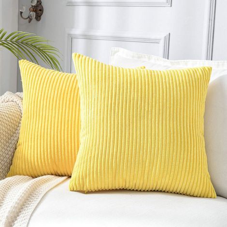 Lot De 2 Housses De Coussins 45x45cm En Velours Housse De Coussin Jaune-Coussin de garnissage non inclus (1/5)