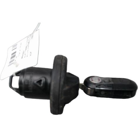 [PRODUIT D'OCCASION] Bouchon Reservoir A Carburant FIAT 500 II Phase 1 2007-... ♻️ Ref Oe. 46820586 - Garantie à vie