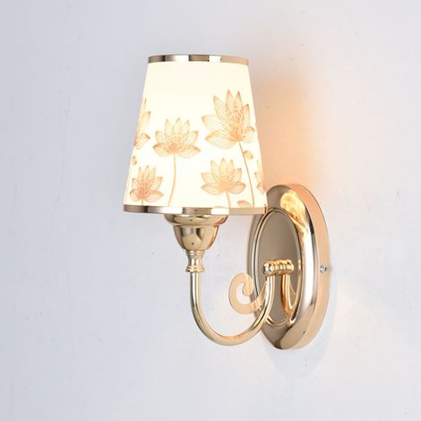 Applique murale chaleureuse et créative pour salle de mariage, chambre à coucher, table de chevet, salon, Tmall Genie, lampe LED simple et moderne avec interrupteur (1/5)
