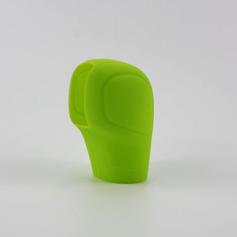 Confezione da due copri leva del cambio in silicone verde, antiscivolo, morbidi, resistenti e comodi da indossare.