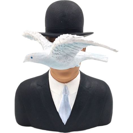 Statuette de collection Magritte - L'homme au Chapeau Melon (1/3)