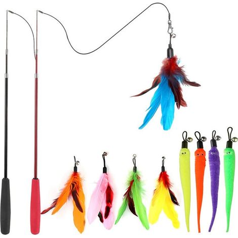 Feather toy for cats, retractable interactive fishing rod with 9 refill feathers and two replacement hooks for indoor cats and kittens. (1/4)