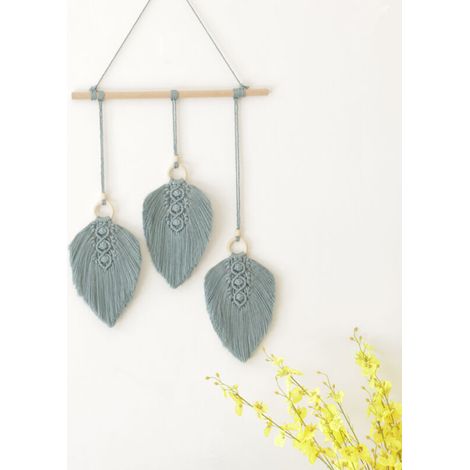 Macrame wall hanging, hand-woven tapestry in Bohemian style, perfect for gifts, bedroom, living room, dorm room, home decor, wedding decoration (Blue) (1/5)