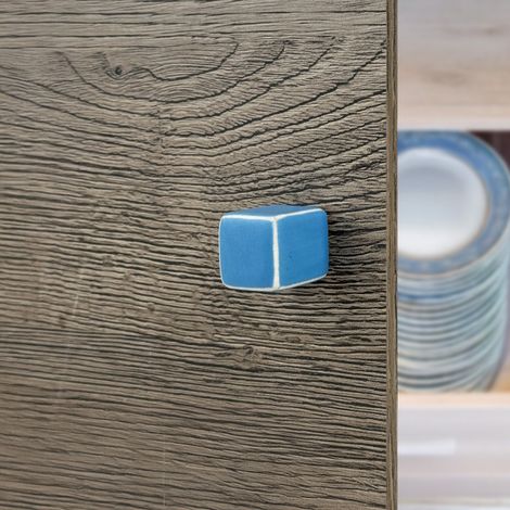 Ouvre&Déco - Bouton de meuble en céramique bleu CHAMALLOW – 22 x 22 mm (1/4)