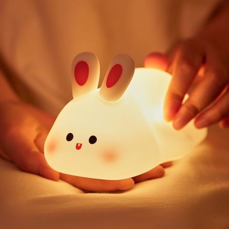 Veilleuse lapin à grosse tête, veilleuse LED lapin de Pâques mignonne, veilleuse en silicone à intensité variable pour filles. (1/5)