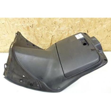 [PRODUIT D'OCCASION] Tablier arrière origine pour Scooter Yamaha 125 Cygnus Occasion (1/2)